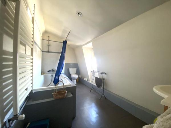 Maison Niort 7 pièce(s) 188 m2 garage et terrain