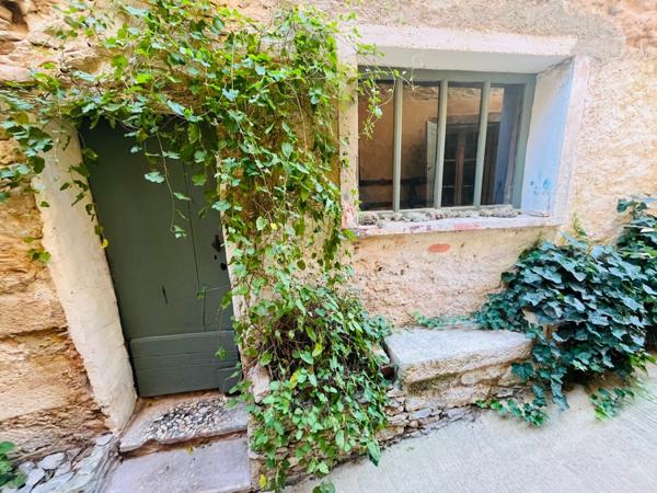 Saint-Saturnin-lès-Apt (84490) EXCLUSIVITE ! Exceptionnelle maison de village !