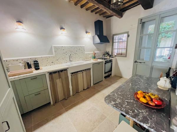 Saint-Saturnin-lès-Apt (84490) EXCLUSIVITE ! Exceptionnelle maison de village !