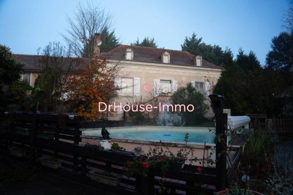 Maison à vendre 10 pièces de 260 m²