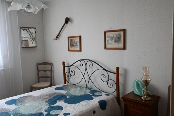 A VENDRE APPARTEMENT TYPE 4 PRIX EXCEPTIONNEL  70180  EURO A SAINT PIERE DES CORPS