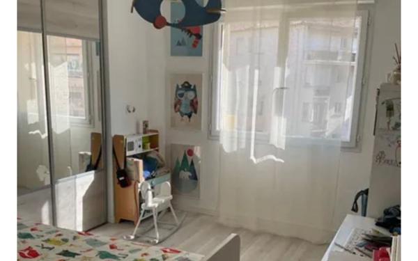 Appartement à vendre    4 pièces • 103 m2 Antibes