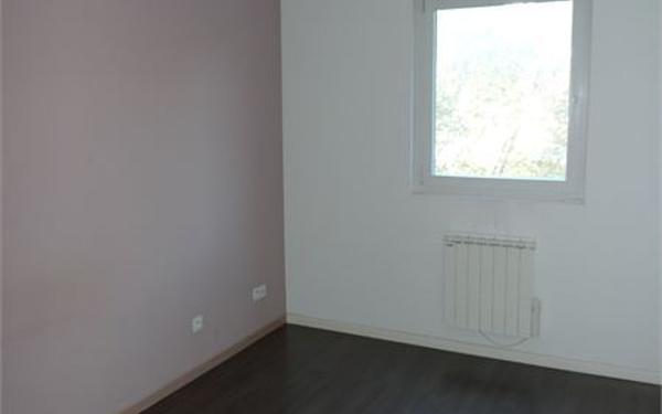 Appartement à louer    3 pièces • 54 m2 Mulhouse