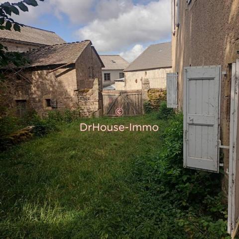 Château à vendre 10 pièces de 300 m²