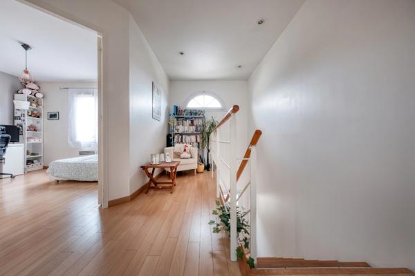 Maison familiale à vendre VILLEBON SUR YVETTE (91), 4 chambres, lumineuse, à deux pas du centre-ville