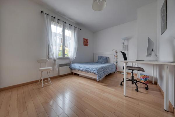 Maison familiale à vendre VILLEBON SUR YVETTE (91), 4 chambres, lumineuse, à deux pas du centre-ville