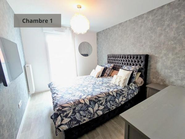Appartement à vendre - T4 - 81m2 + 2 balcons + Parking PMR - COEUR DE VILLE de BEZONS (95)