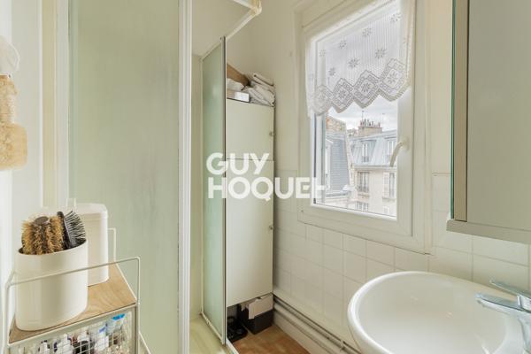 Vendu Loué - Magnifque appartement ancien - Dernier étage