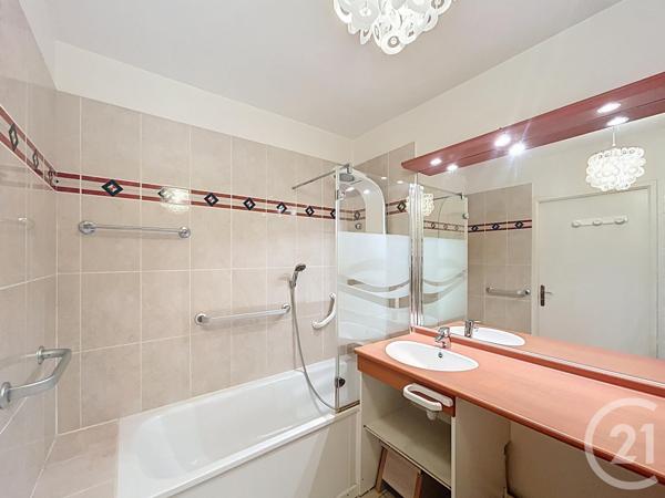 Appartement F3 à vendre  3 pièces - 59,79 m2 STE GENEVIEVE DES BOIS - 91