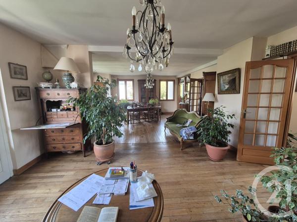 Appartement F4 à vendre  4 pièces - 124,99 m2 SOUILLAC - 46