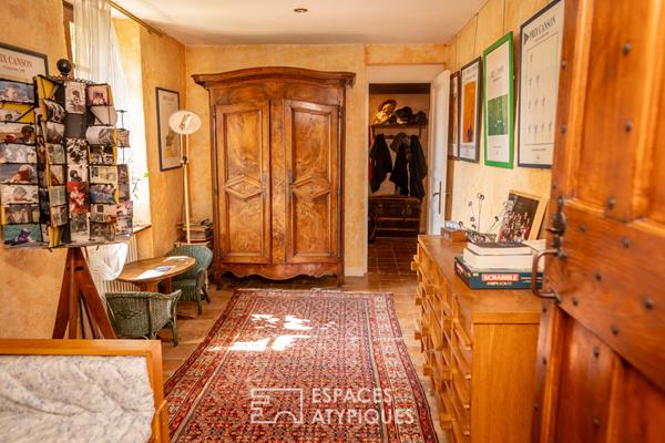 Maison ancienne de caractère avec piscine