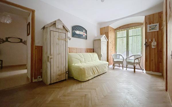 Appartement à vendre    5 pièces • 143,34 m2 Biarritz