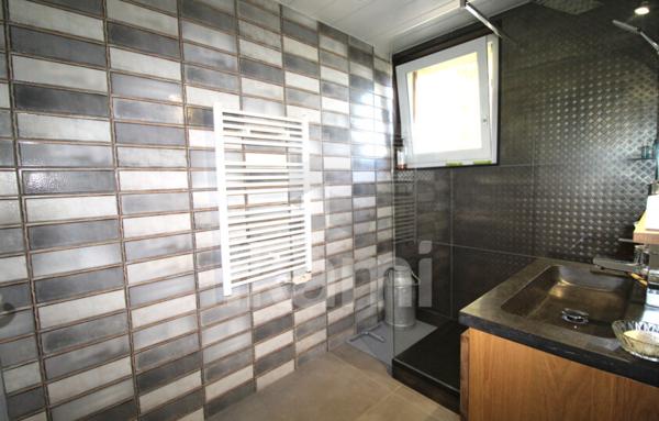 À Portes-Lès-Valence, villa pour petite famille