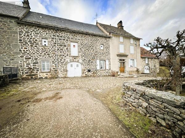 Maison à vendre à Valuéjols dans le Cantal (15300), ref : 15046-73