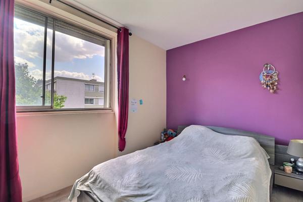 Appartement Saint Leu La Foret 4 pièce(s) 68 m2+ cave + place de parking