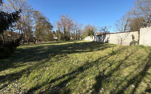 Terrain à vendre    Pont-de-Chéruy