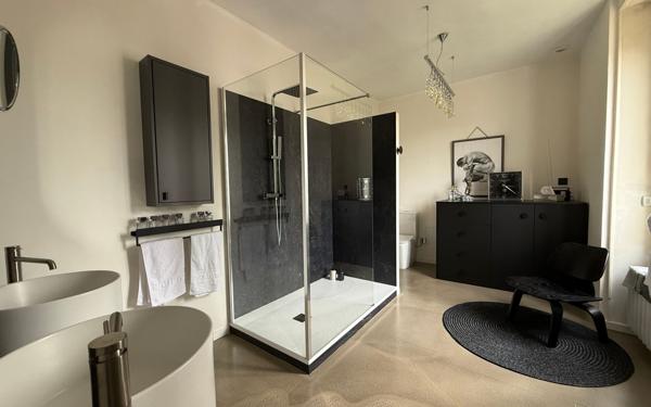 Maison à vendre    5 pièces • 152 m2 Mamers