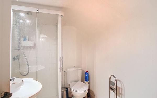 Appartement à louer    3 pièces • 80 m2 Aurillac