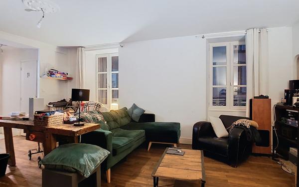 Appartement à louer    3 pièces • 80 m2 Aurillac