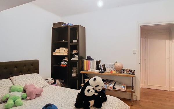 Appartement à louer    3 pièces • 80 m2 Aurillac