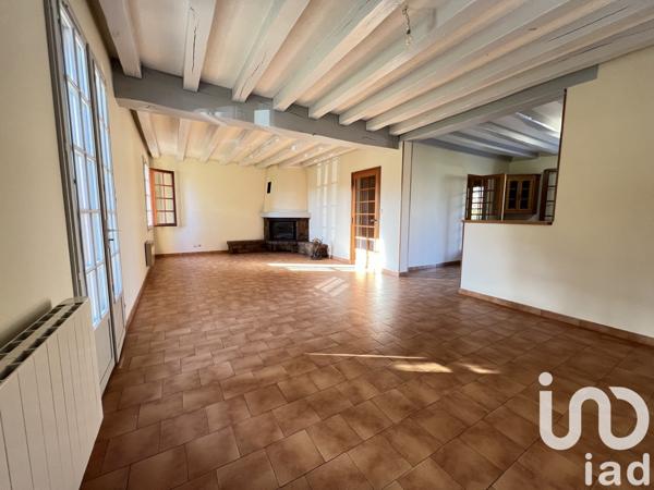 Maison à vendre 8 pièces 198 m² Saint-Gervais-en-Belin