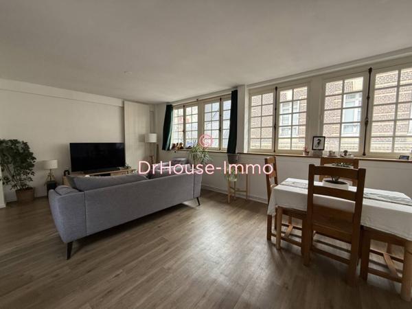 Appartement à louer 3 pièces de 61 m²