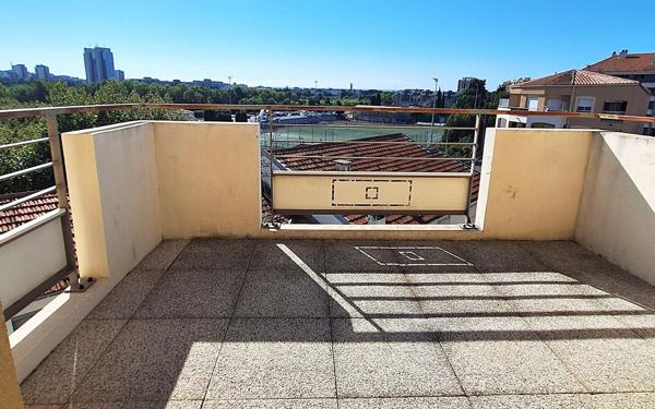 Appartement à vendre    2 pièces • 43 m2 Saint-Laurent-du-Var