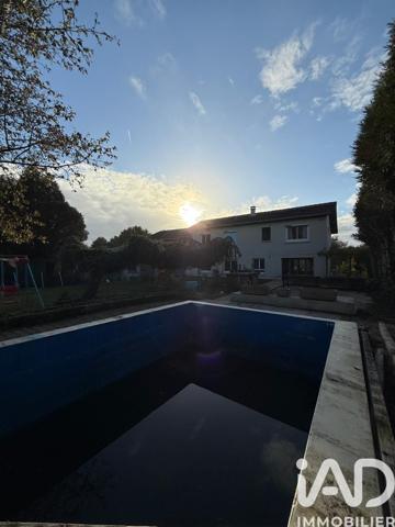 Maison à vendre 7 pièces 165 m² Vald'Yerre