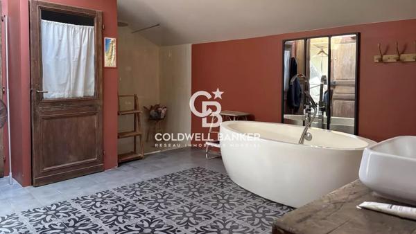 Propriété 20 pièces à vendre Pantin - 93500 / Réf: 86991111