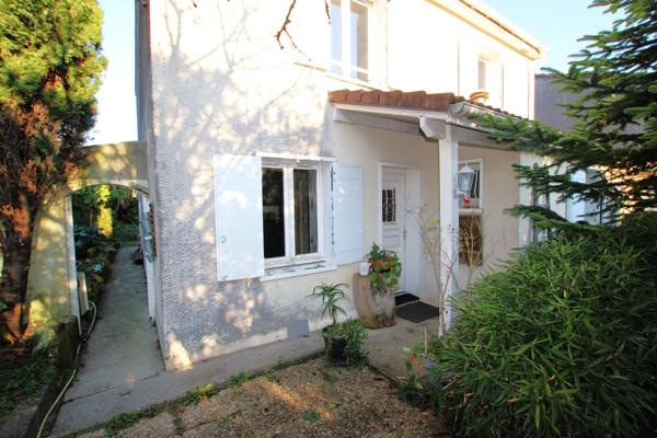 Maison proche de toutes commodités - 4 Chambres