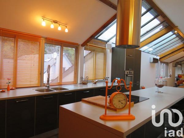 Loft 9 pièces de 201 m² à Eaux-Bonnes (64440)