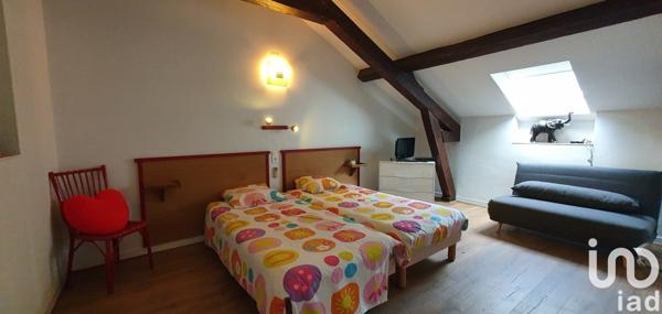 Loft 9 pièces de 201 m² à Eaux-Bonnes (64440)