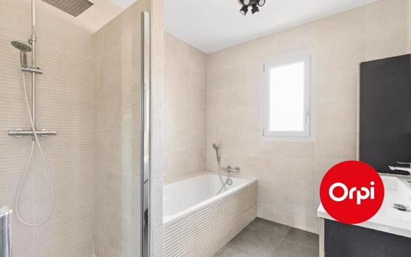 Maison à vendre    5 pièces • 117 m2 Mions