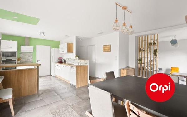 Maison à vendre    5 pièces • 117 m2 Mions