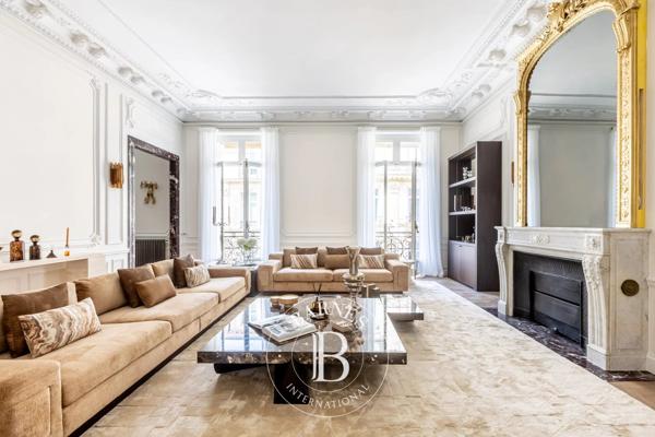 Paris 8ème, Appartement 5 Chambres -  372 m² à vendre