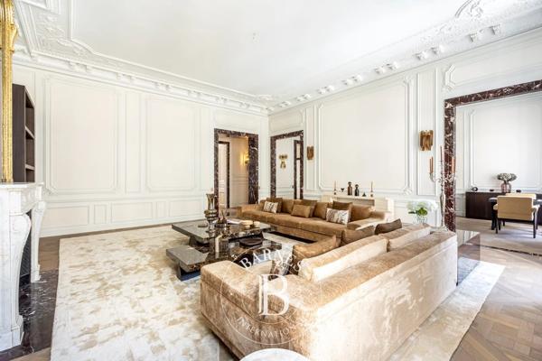 Paris 8ème, Appartement 5 Chambres -  372 m² à vendre