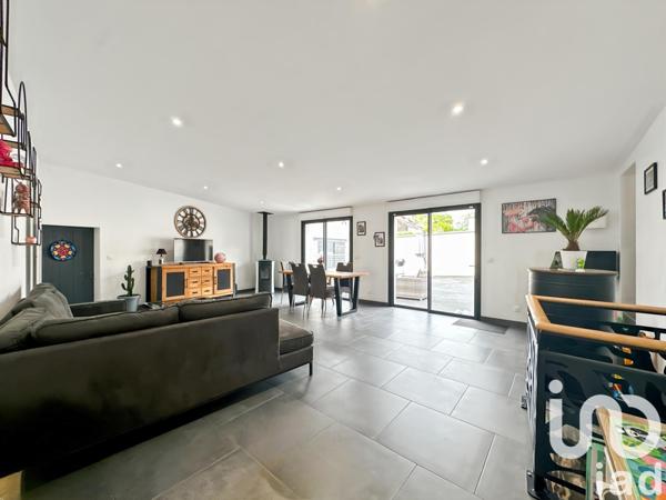 Maison à vendre 9 pièces 212 m² Milly-la-Forêt