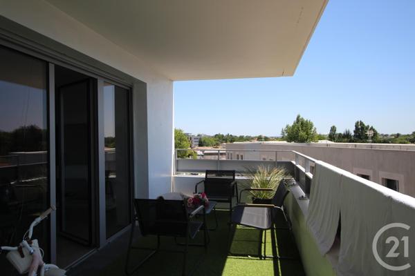 Appartement F3 à vendre  3 pièces - 67 m2 MERIGNAC - 33