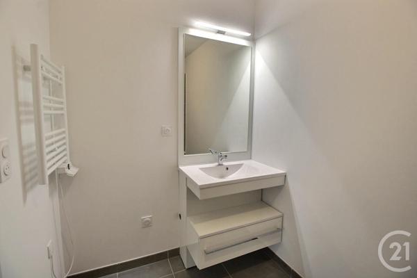 Appartement F3 à vendre  3 pièces - 67 m2 MERIGNAC - 33