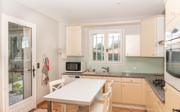 Maison à vendre    5 pièces • 140 m2 Six-Fours-les-Plages