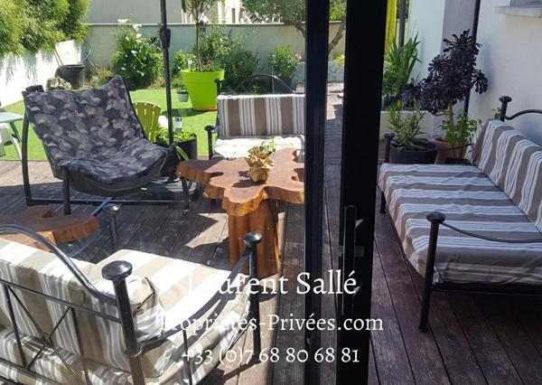 Maison de plain-pied avec dépendance, A deux pas de la mer !