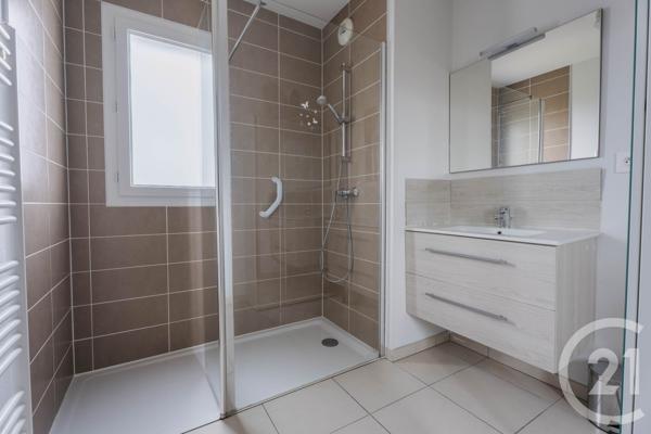 Appartement T3 à vendre  3 pièces - 61,07 m 2   ST MARTIN DE SEIGNANX  - 40