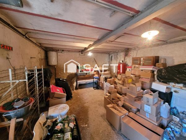 MAISON CENTRE VILLE 2ch + GD JARDIN + Dépendances