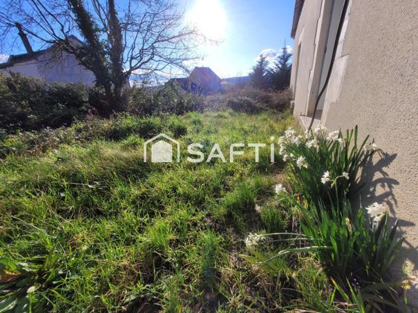 MAISON CENTRE VILLE 2ch + GD JARDIN + Dépendances