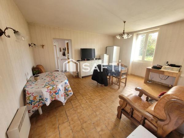 MAISON CENTRE VILLE 2ch + GD JARDIN + Dépendances