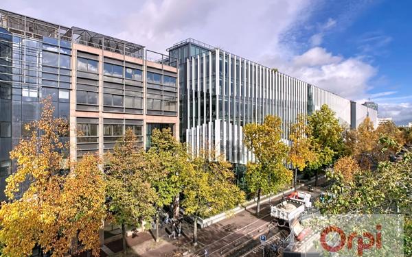 Appartement à vendre    4 pièces • 82,73 m2 Issy-les-Moulineaux