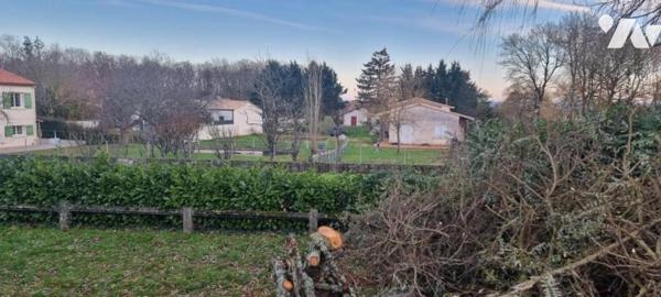 CHAURAY, à saisir parcelle de terrain viabilisée de 694 m²