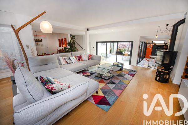 Maison à vendre 9 pièces 296 m² Saint-Maur-des-Fossés