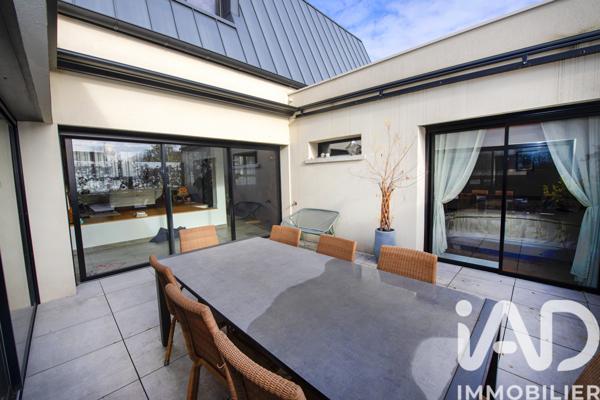 Maison à vendre 9 pièces 296 m² Saint-Maur-des-Fossés