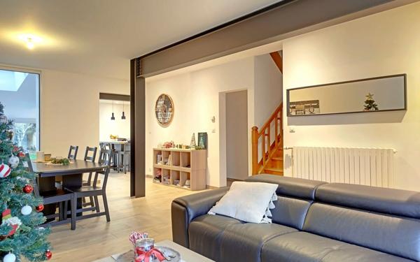 Maison à vendre    4 pièces • 133 m2 Cholet